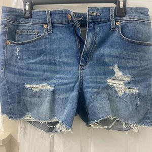 Universal thread high rise cutoff shorts NWT